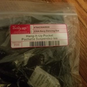 Hang It Up Pocket-Navy Dancing Dot